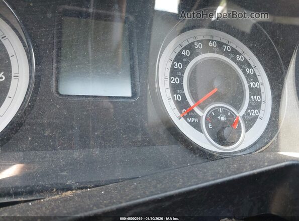 1C6RR7LT4GS109031 2016 RAM 1500 Черный Вид задних сидений
