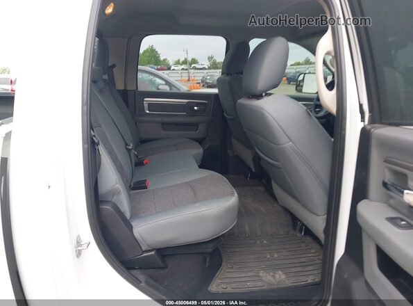 1C6RR7LT7JS240333 2018 RAM 1500 White VIN კოდის სტიკერის ხედი