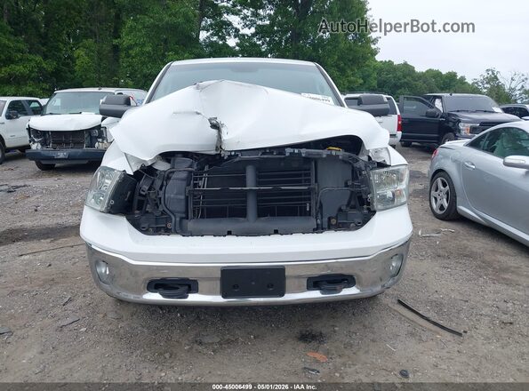 1C6RR7LT7JS240333 2018 RAM 1500 White უკანა სალონის ხედი
