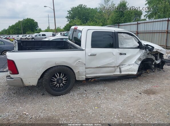 1C6RR7LT8GS330972 2016 RAM 1500 White 360 interior view