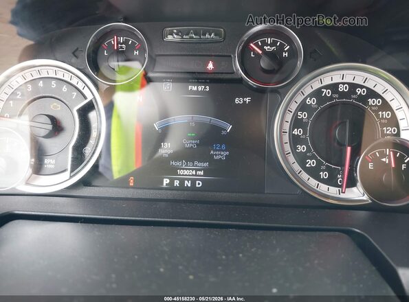 1C6RR7LT9MS503006 2021 RAM 1500 CLASSIC Black Widok tylnych siedzeń