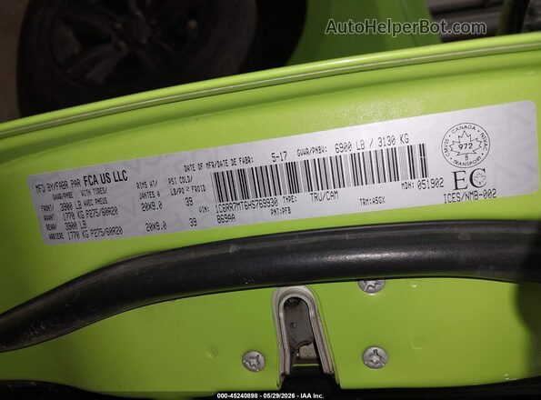 1C6RR7MT6HS769930 2017 RAM 1500 Green Շարժիչի բաժամունքի տեսք