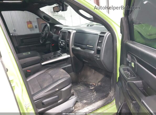 1C6RR7MT6HS769930 2017 RAM 1500 Green Սալոնի դիմացի տեսք