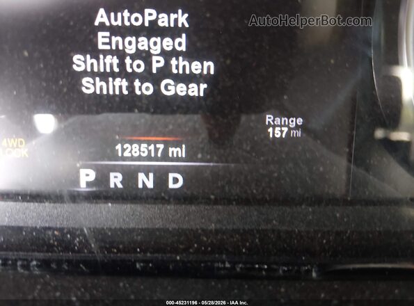 1C6RR7MT9JS277124 2018 RAM 1500 White 