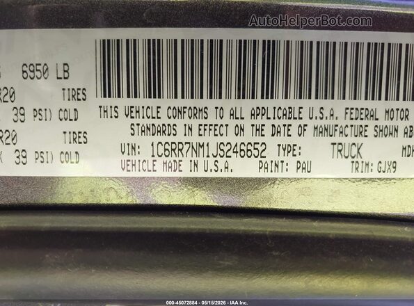 1C6RR7NM1JS246652 2018 RAM 1500 Gray Շարժիչի բաժամունքի տեսք