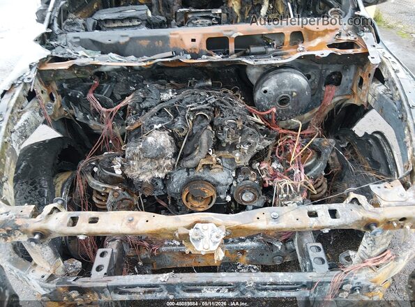 1C6RR7NMXJS230546 2018 RAM 1500 Серебряный Вид сзади