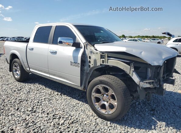 1C6RR7NT0JS208837 2018 RAM 1500 Silver Front right
