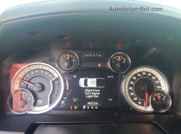 1C6RR7NT4JS148898 2018 RAM 1500 Black Vista del cuadro de instrumentos