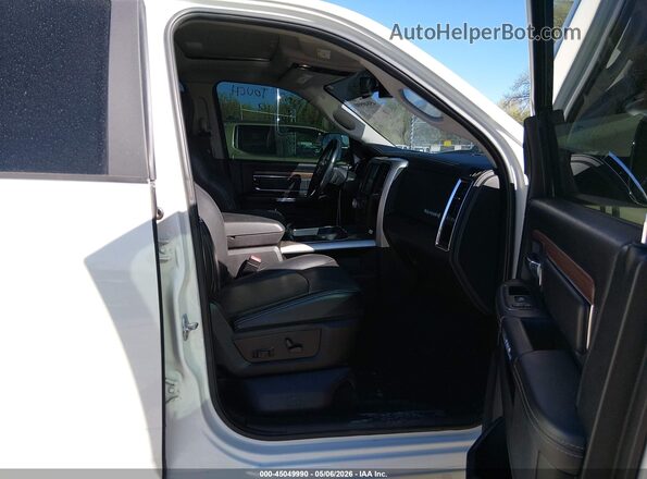 1C6RR7NT7HS649939 2017 RAM 1500 White Սալոնի դիմացի տեսք