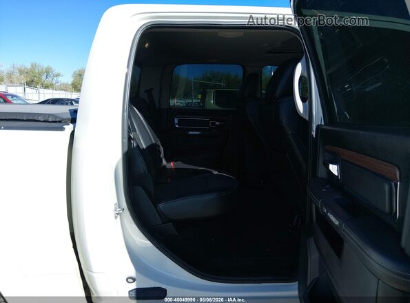 1C6RR7NT7HS649939 2017 RAM 1500 White VIN կոդի պիտակի տեսք