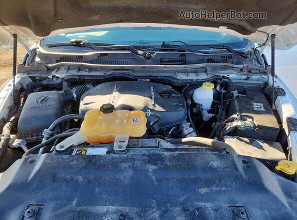 1C6RR7SMXJS298351 2018 DODGE RAM Белый Вид задней части салона