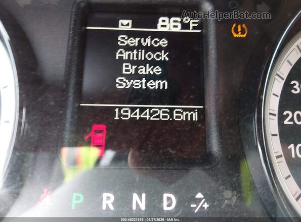 1C6RR7ST1JS288492 2018 RAM 1500 White 