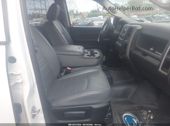 1C6RR7ST5KS543534 2019 RAM 1500 CLASSIC White Vista interior delantera
