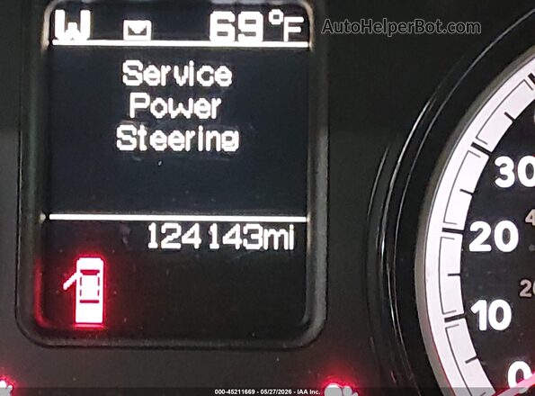 1C6RR7TT0HS696670 2017 RAM 1500 White 