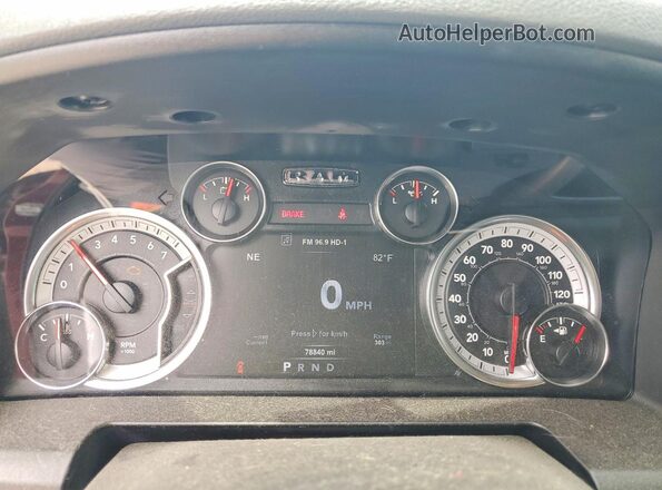 1C6RR7TT1JS186169 2018 RAM 1500 Бордовый 