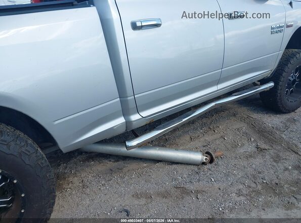 1C6RR7TT6JS168377 2018 RAM 1500 Silver 