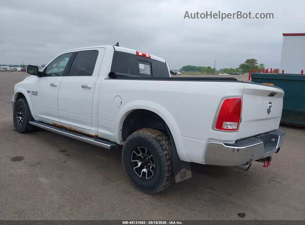 1C6RR7VT7JS218135 2018 RAM 1500 White Rear left