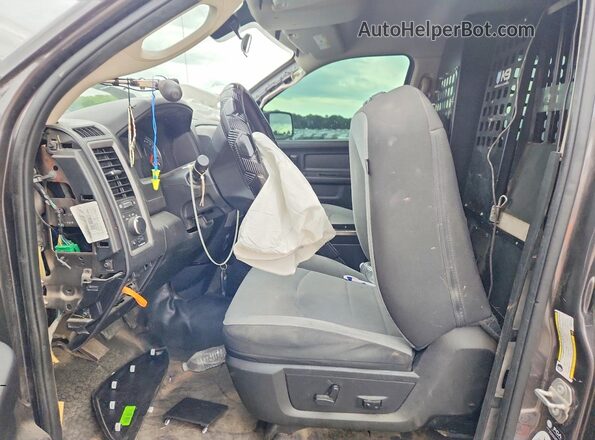 1C6RR7XT5MS507614 2021 RAM 1500 Gray Front interior view