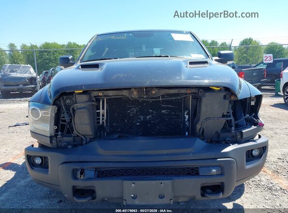 1C6RR7YT2JS173357 2018 RAM 1500 Black Вид щитка приладів
