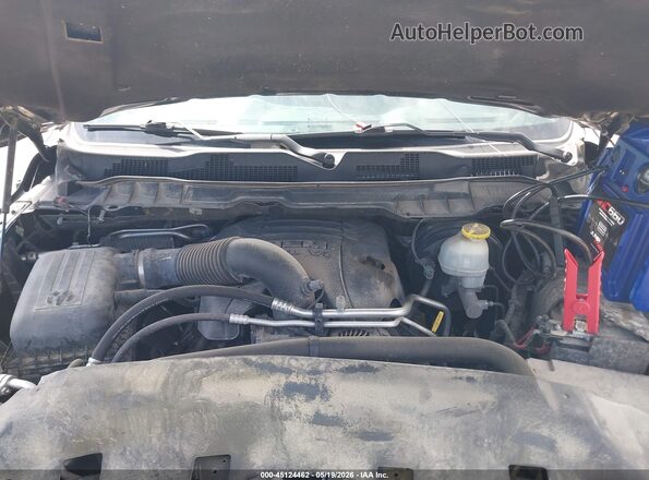 1C6RR7YT3JS197554 2018 RAM 1500 Black Вид ззаду