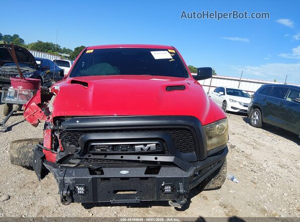 1C6RR7YT4GS369616 2016 RAM 1500 Red Vista interior trasera