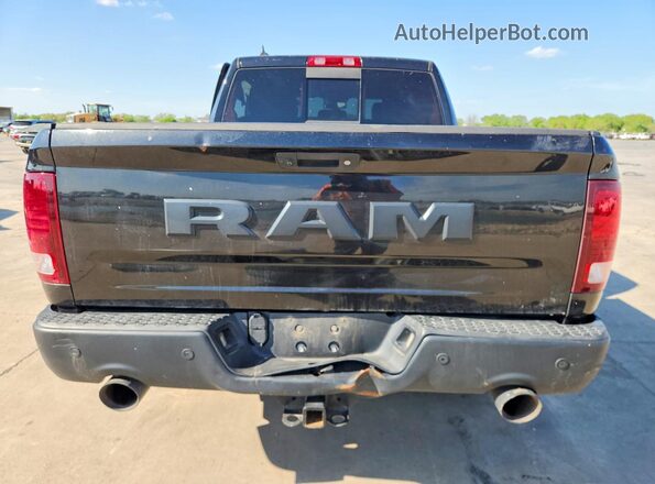 1C6RR7YT5JS110673 2018 RAM 1500 Black Rear view