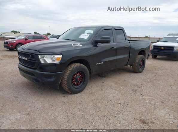 1C6RRECT2KN547932 2019 RAM 1500 Черный Передняя левая четверть