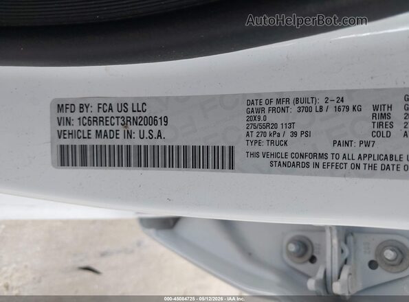 1C6RRECT3RN200619 2024 RAM 1500 White 