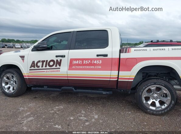 1C6RREFP5SN702049 2025 RAM 1500 Белый Панорамный вид салона 360°