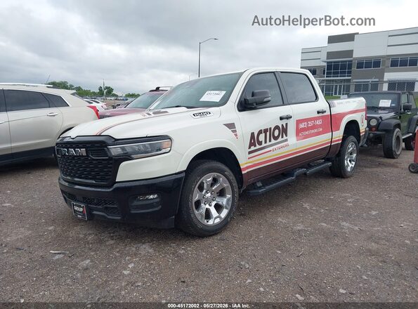 1C6RREFP5SN702049 2025 RAM 1500 Белый Передняя левая четверть