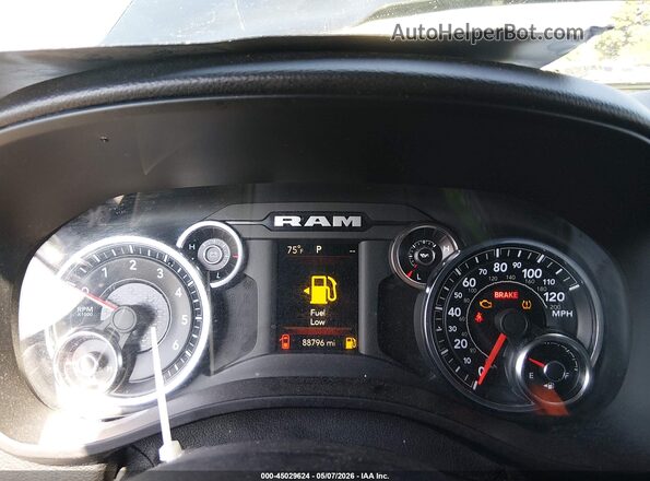 1C6RREFT7KN894197 2019 RAM 1500 Black 