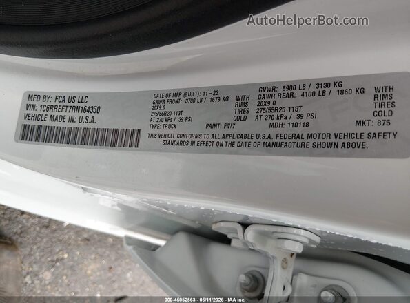 1C6RREFT7RN164350 2024 RAM 1500 White ძრავის განყოფილების ხედი