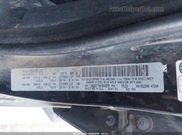 1C6RREFTXKN549259 2019 RAM 1500 Black Widok komory silnika