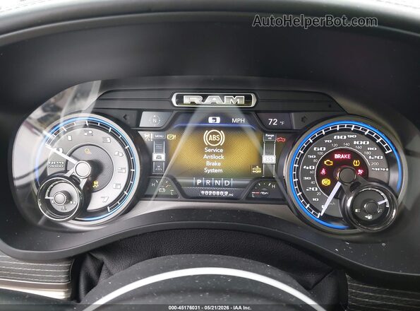 1C6RREHT4KN616399 2019 RAM 1500 White Вид задніх сидінь