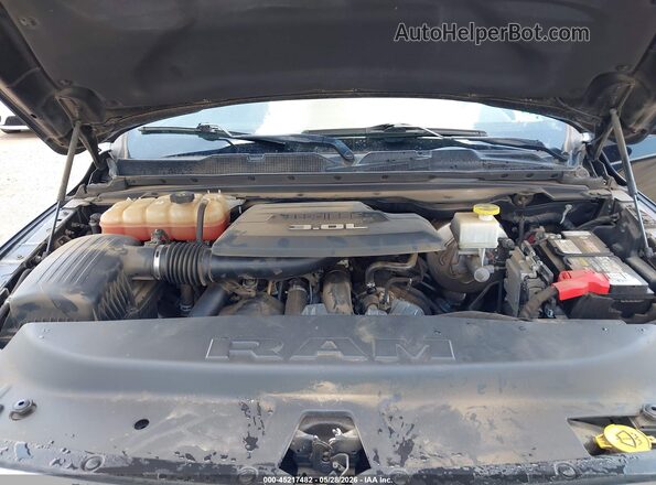 1C6RREJM0LN252843 2020 RAM 1500 Black Հետևի տեսք