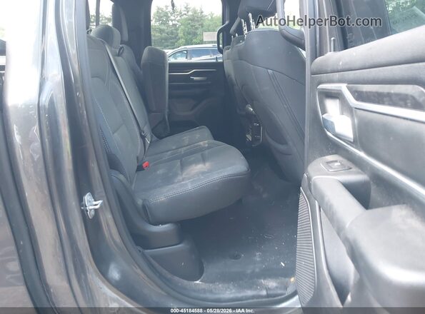1C6RRFBG8MN738090 2021 RAM 1500 Gray Widok naklejki z numerem VIN