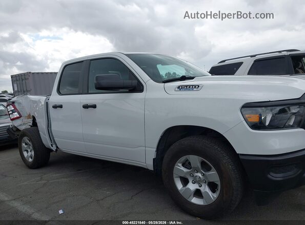 1C6RRFCG6RN227466 2024 RAM 1500 White Вид задньої частини салону