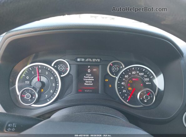 1C6RRFCG6SN754493 2025 RAM 1500 Белый Вид задних сидений