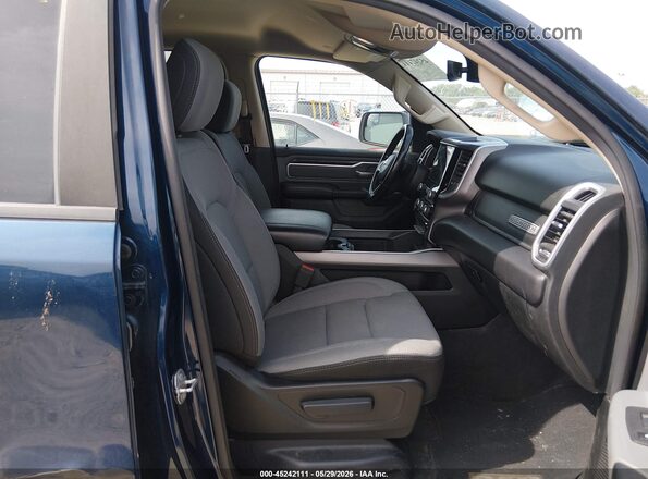 1C6RRFFG0LN334015 2020 RAM 1500 Blue Widok wnętrza z przodu
