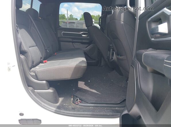 1C6RRFFG0PN539596 2023 RAM 1500 White VIN sticker view