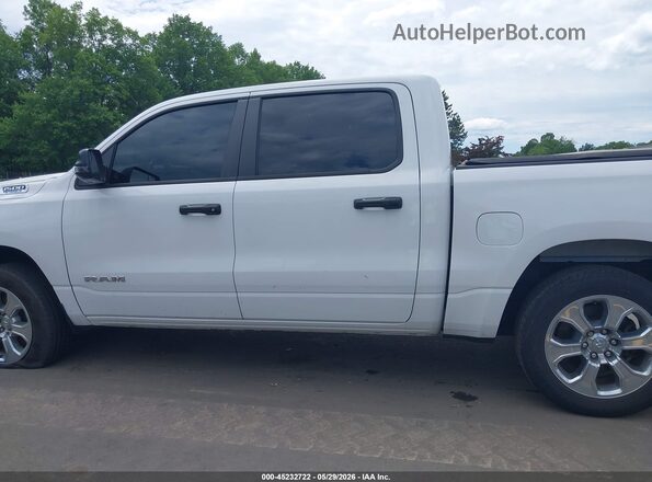 1C6RRFFG0PN539596 2023 RAM 1500 White 360 interior view