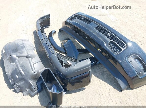 1C6RRFFG0SN190089 2025 RAM 1500 Black Instrument cluster view