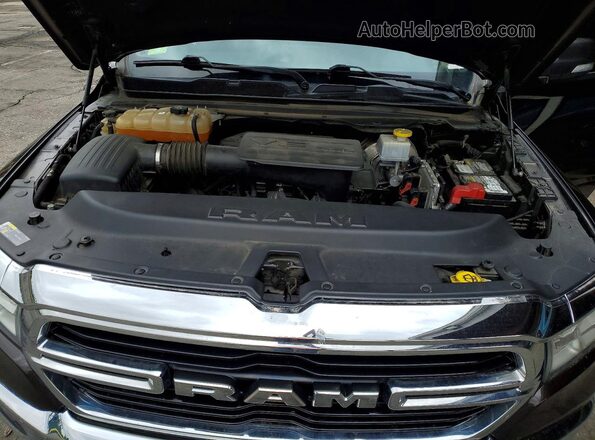 1C6RRFFG5KN749832 2019 RAM 1500 Black 