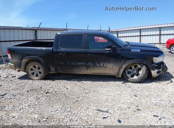 1C6RRFFG7MN644745 2021 RAM 1500 Black Rear interior view