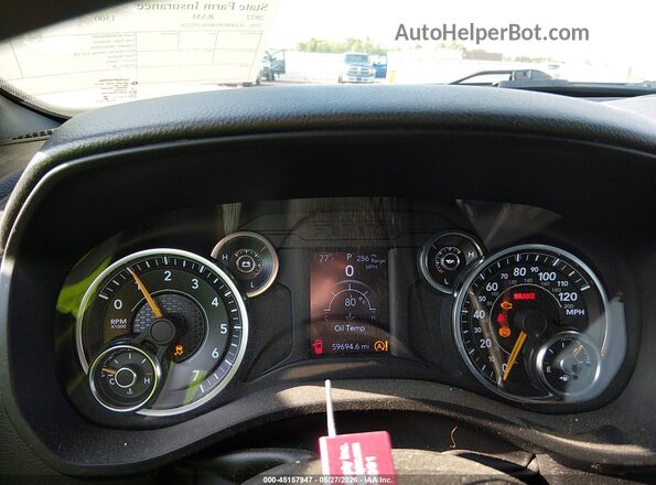 1C6RRFFG8NN392229 2022 RAM 1500 Silver Հետևի նստատեղերի տեսք