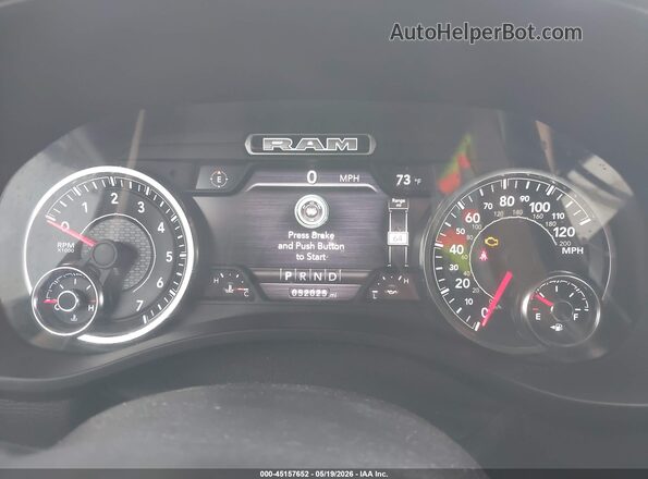 1C6RRFFGXMN748016 2021 RAM 1500 White 