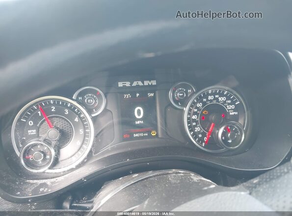1C6RRFNG7NN383717 2022 RAM 1500 White Հետևի նստատեղերի տեսք