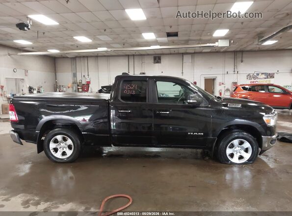 1C6SRFBT4KN865589 2019 RAM 1500 Black უკანა სალონის ხედი