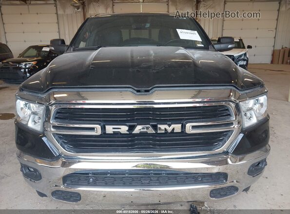 1C6SRFBTXLN366314 2020 RAM 1500 Black Instrument cluster view