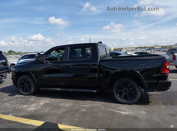 1C6SRFFP3SN698848 2025 RAM 1500 Black Vista interior trasera